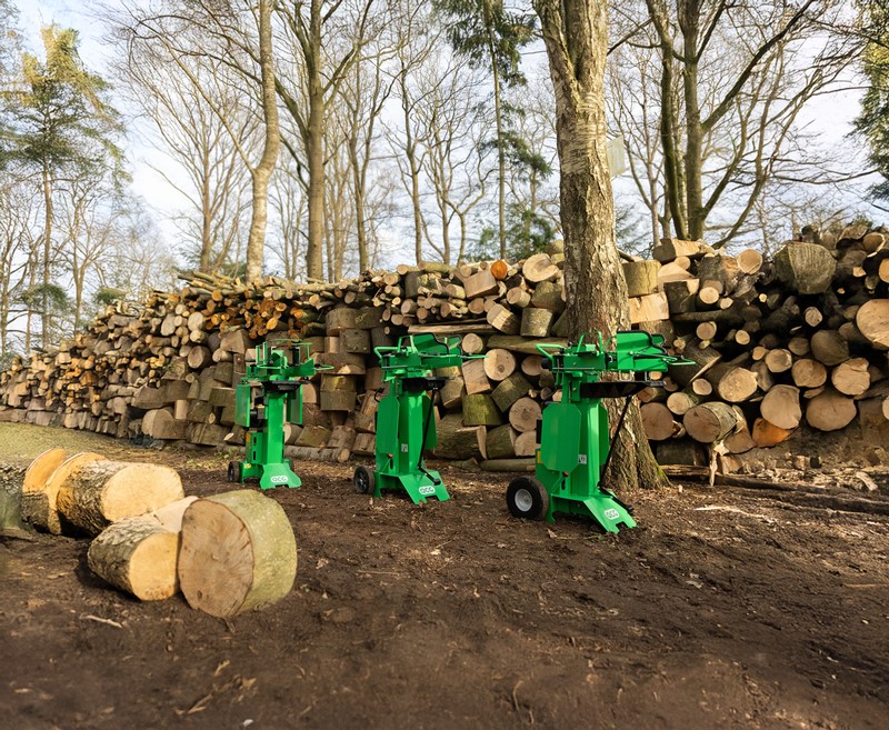Hout kloven in zomer of winter? Beste moment uitgelegd